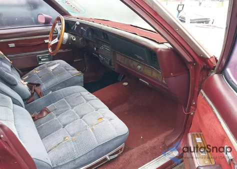 1983 Pontiac Parisienne Brougham from USA, damaged, VIN 2G7AT69H4D1723141